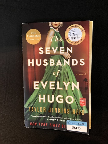 The Seven Husbands of Evelyn Hugo 