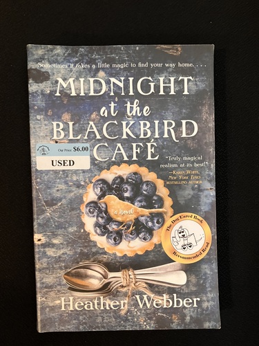 Midnight at the Blackbird café 