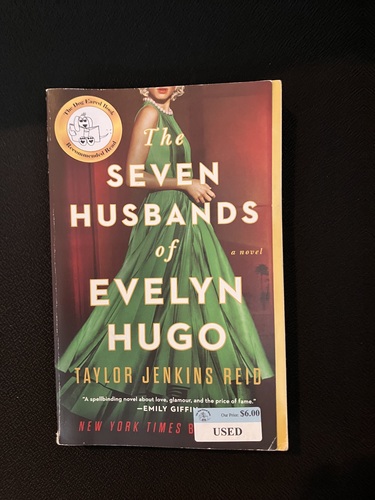 The Seven Husbands of Evelyn Hugo 