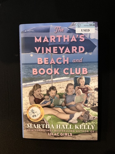 The Martha's Vineyard Beach and Book Club 