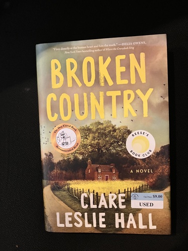 Broken Country (Reese's Book Club) 
